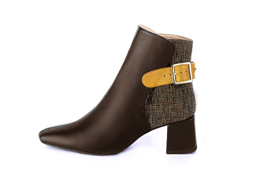 Dark brown and mustard yellow women's ankle boots with buckles at the back. Square toe. Medium block heels. Profile view - Florence KOOIJMAN